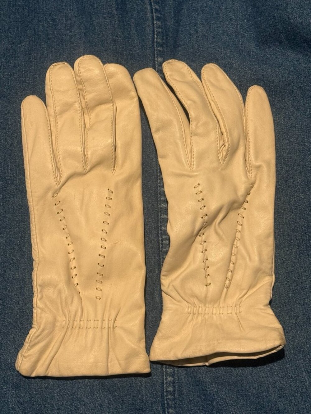 Vintage Fownes Genuine Leather Gloves Women's Size 7.5 Cream Beige Lined